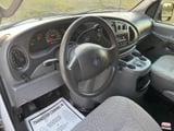 2003 Ford E-350 - Preview 12