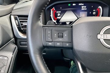 2025 Nissan Rogue - Image 3