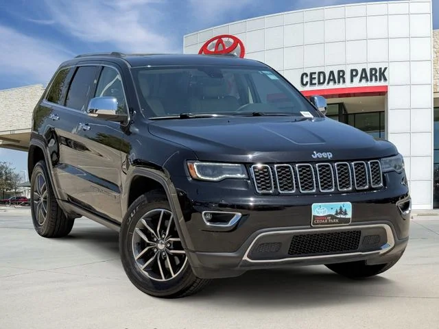 2017 Jeep Grand Cherokee - Image 1