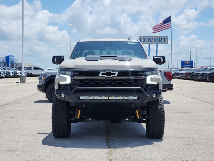 2026 Chevrolet Silverado - Image 3