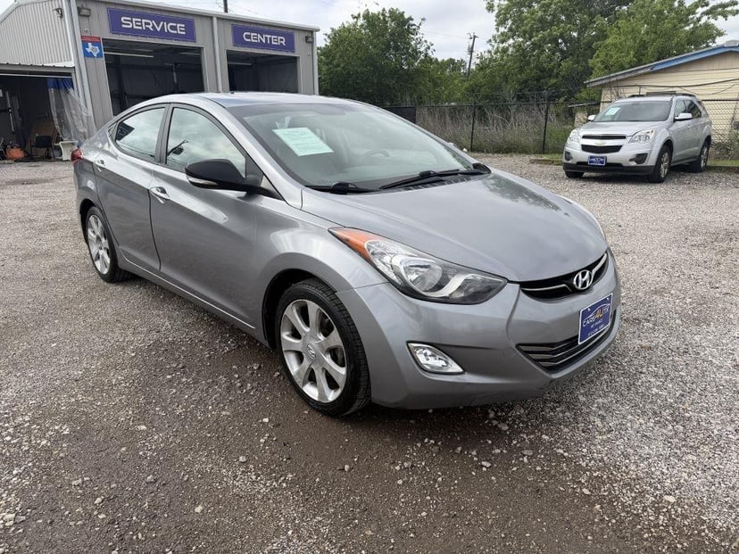 2013 Hyundai Elantra - Image 1
