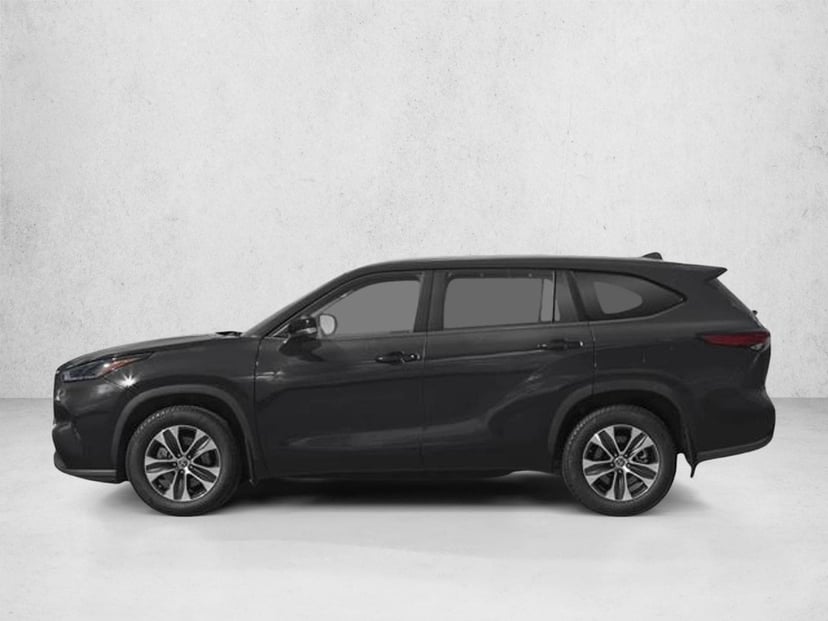 2026 Toyota Highlander - Image 1