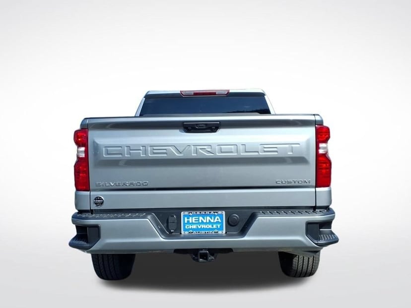 2026 Chevrolet Silverado 1500 - Image 1