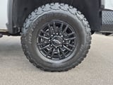 2025 Chevrolet Silverado - Preview 13
