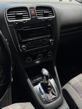2012 Volkswagen GTI - Preview 12