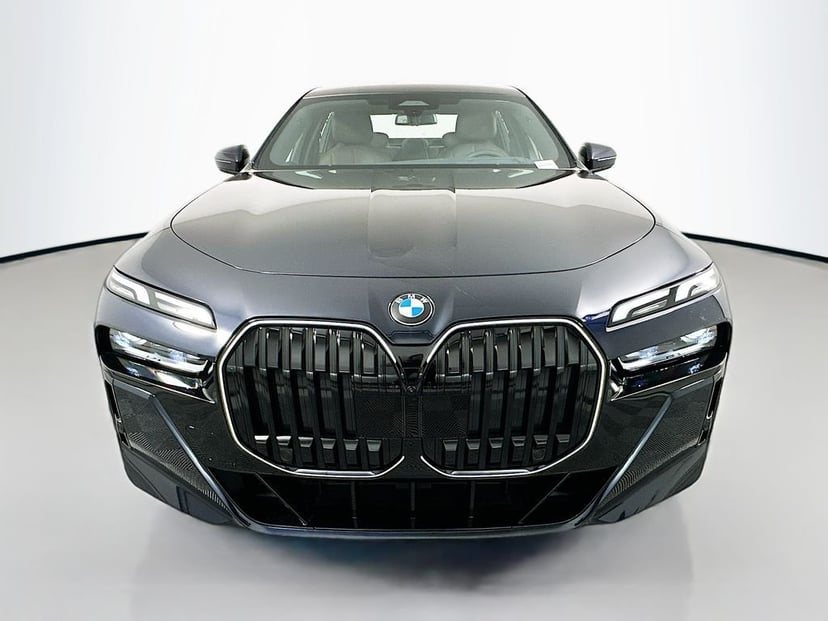 2026 BMW 7 Series - Image 1