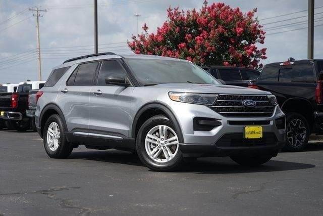 2022 Ford Explorer - Image 1