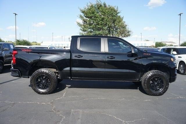 2024 Chevrolet Silverado - Image 2