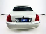 2007 Lincoln Town Car - Preview 6