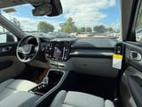 2026 Volvo XC40 - Preview 9