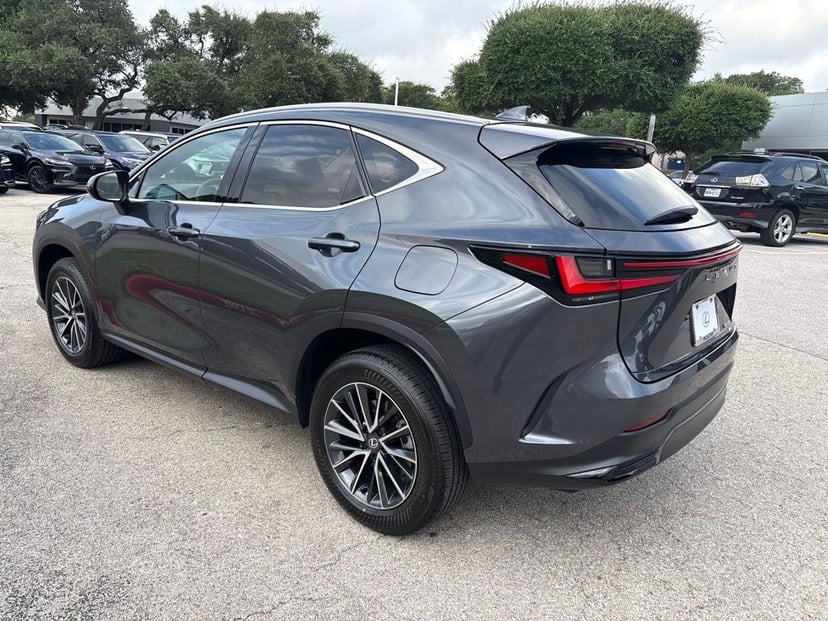 2026 Lexus NX - Image 3