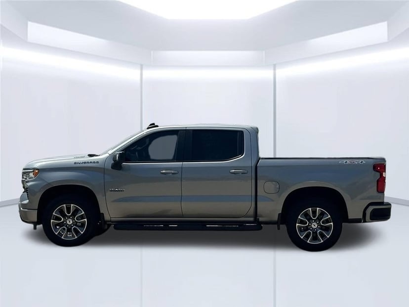 2026 Chevrolet Silverado 1500 - Image 1