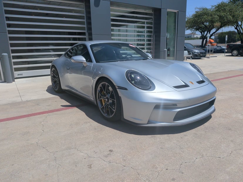 2022 Porsche 911 - Image 1