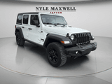 2021 Jeep Wrangler - Preview 14