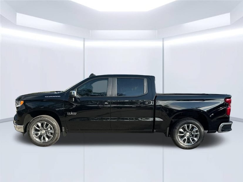 2026 Chevrolet Silverado 1500 - Image 1