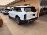 2027 Cadillac Vistiq - Preview 6