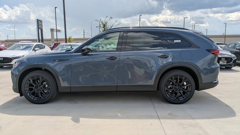 2026 Mazda CX-70 - Image 1