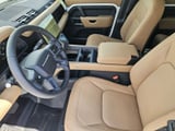 2026 Land Rover Defender - Preview 12