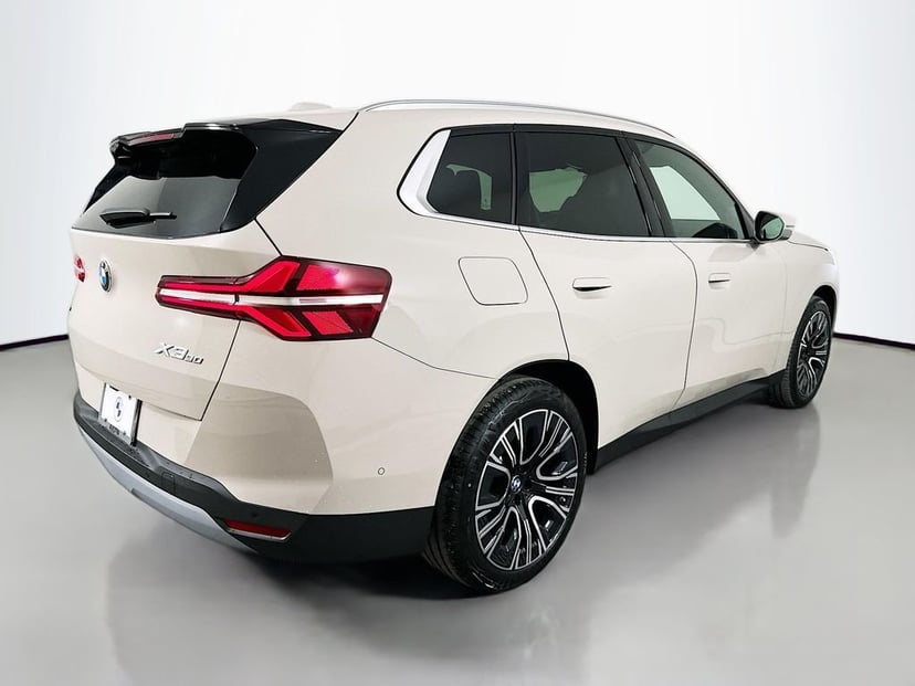 2026 BMW X3 - Image 3