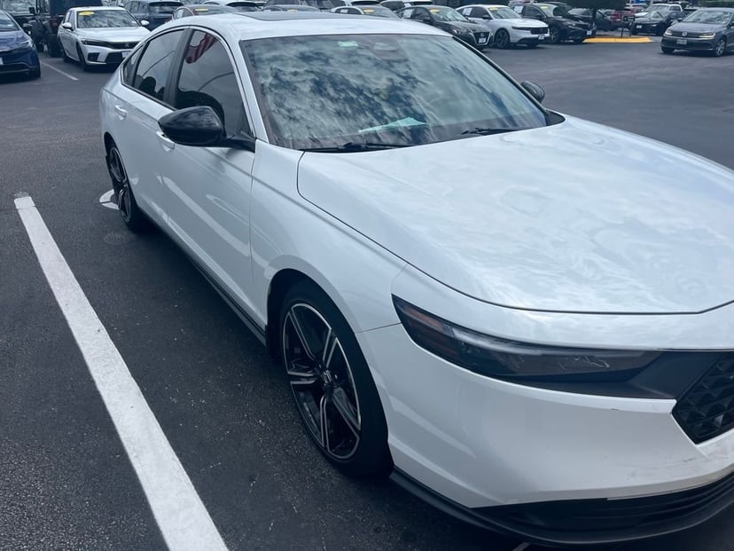 2024 Honda Accord Sedan HYBRID SPORT 4D Sedan Platinum White Pearl - Image 2