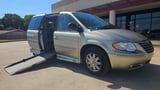2005 Chrysler Town And Country - Preview 13