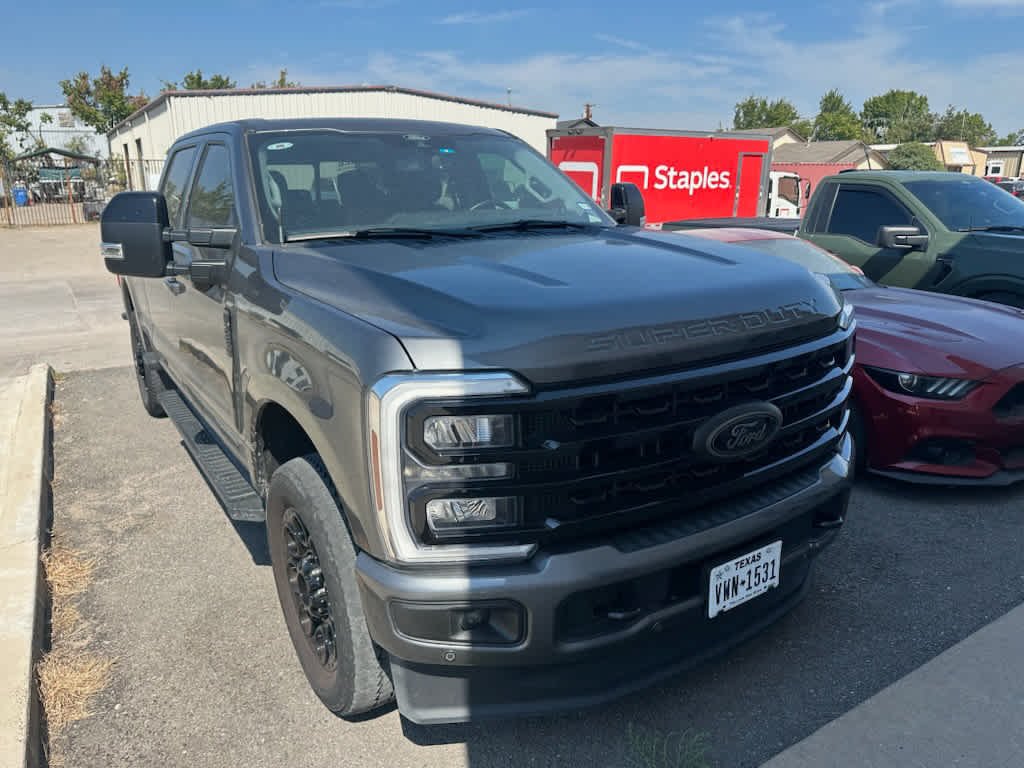 2024 Ford F-250 - Image 2