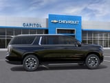 2026 Chevrolet Suburban - Preview 5