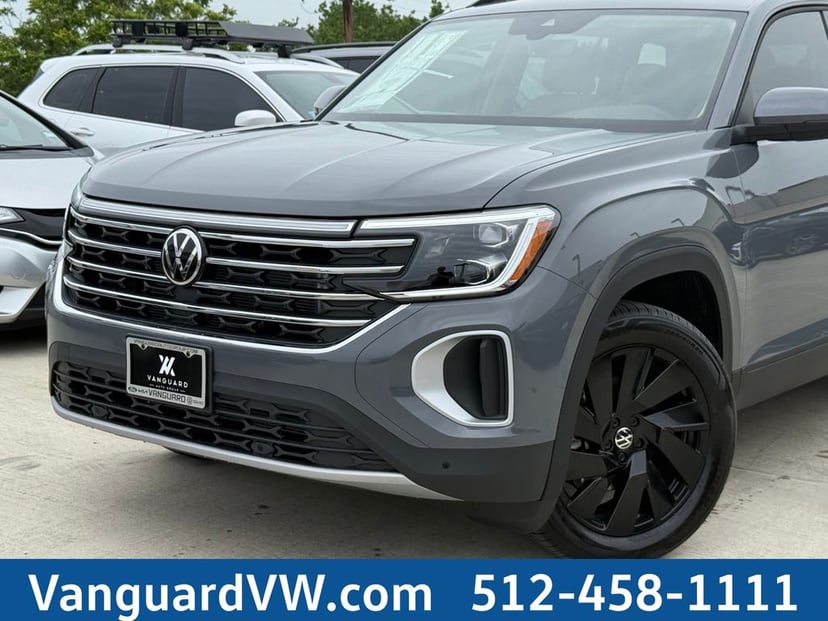 2026 Volkswagen Atlas - Image 3