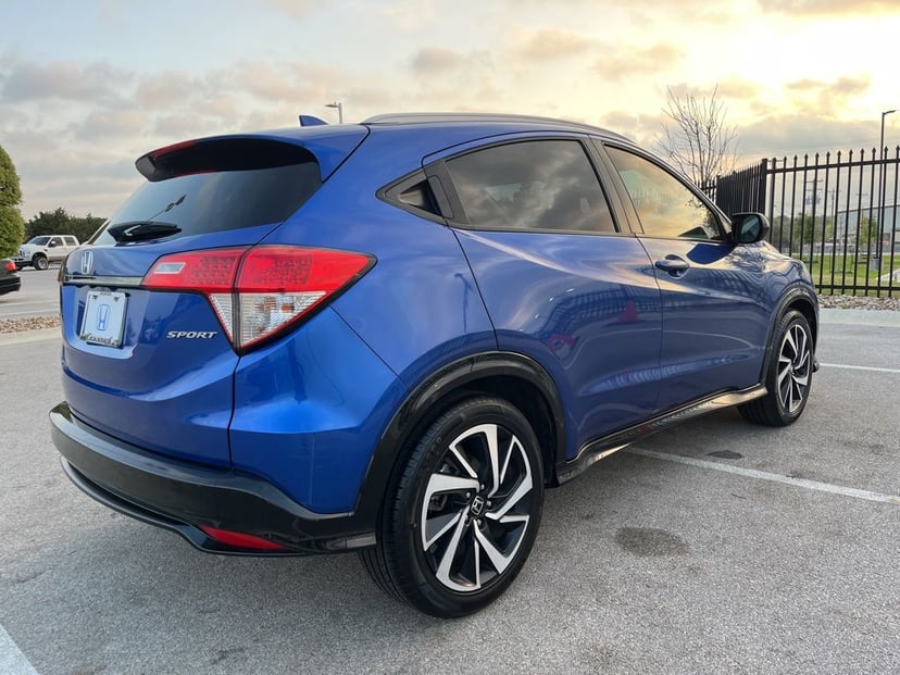 2021 Honda HR-V - Image 2