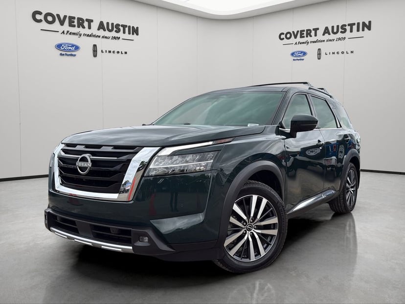 2022 Nissan Pathfinder - Image 1