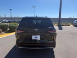 2021 Toyota Sienna - Preview 3