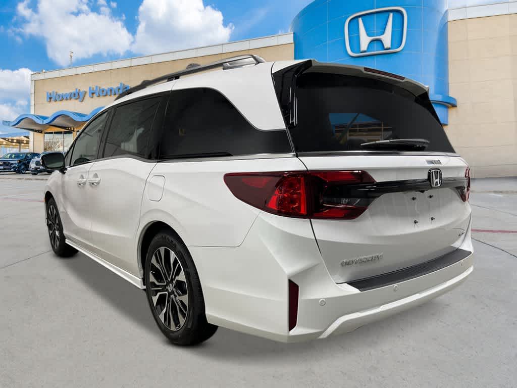 2026 Honda Odyssey - Image 2