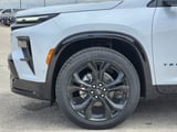2027 Chevrolet Traverse - Preview 6