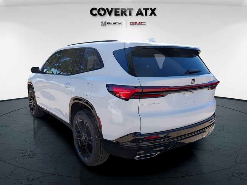 2026 Buick Enclave - Image 3