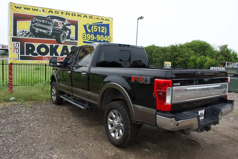 2017 Ford F-250 - Image 2
