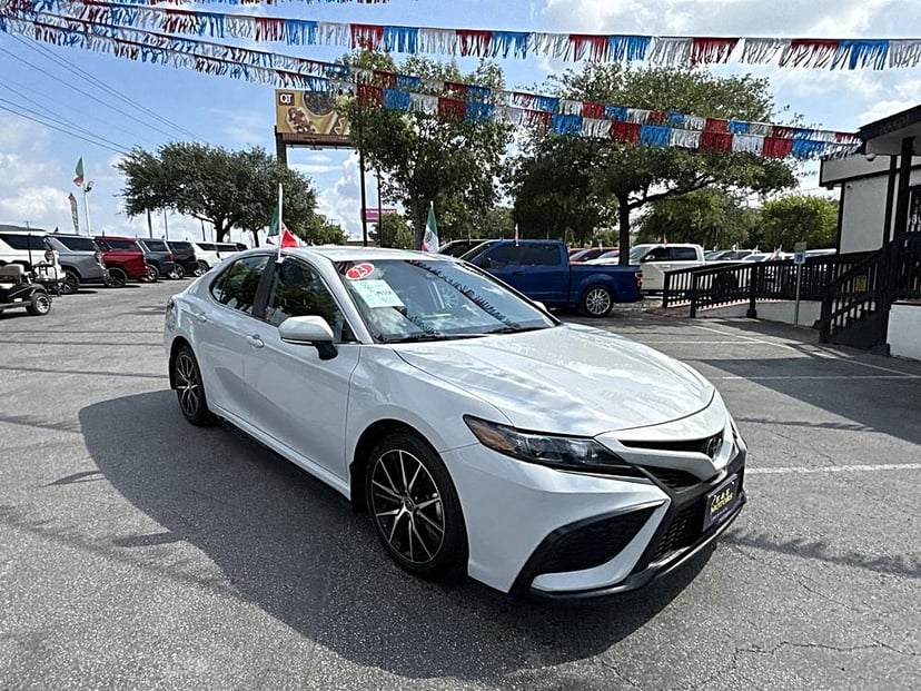 2023 Toyota Camry - Image 1