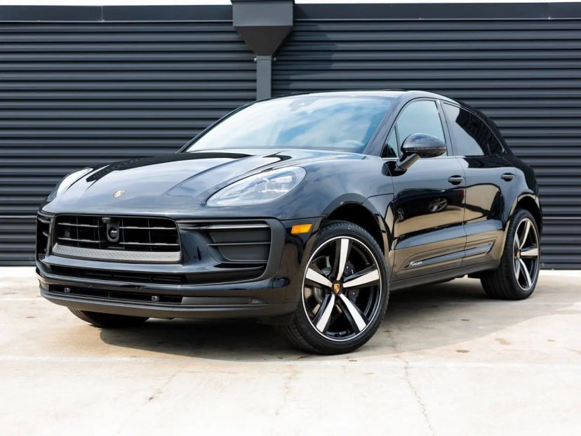 2026 Porsche Macan - Image 1