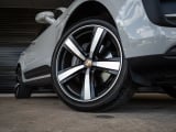 2024 Porsche Macan - Preview 12