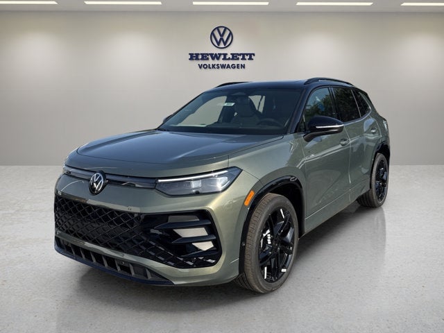 2026 Volkswagen Tiguan - Image 1