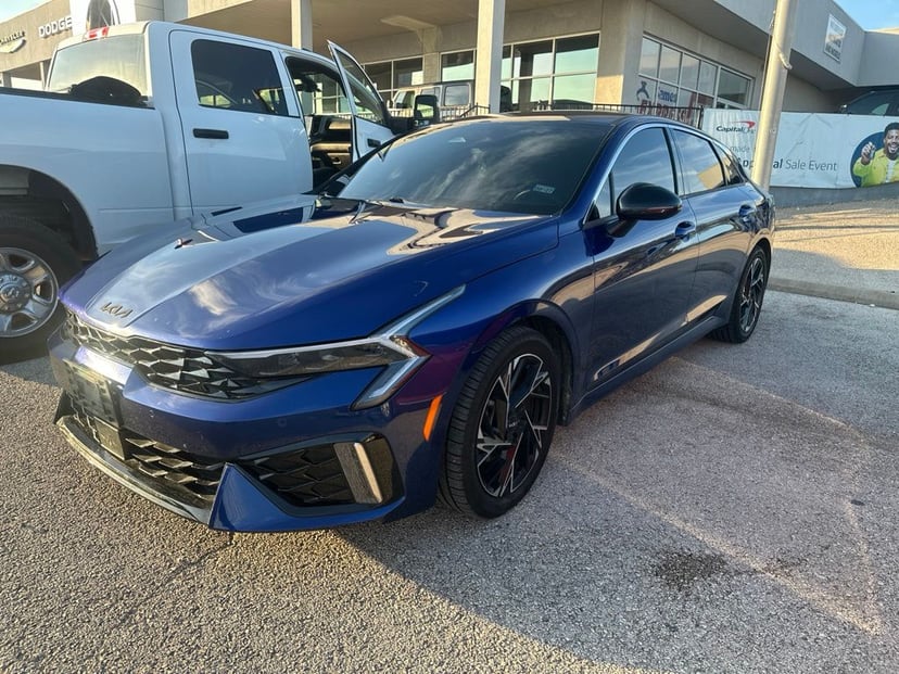 2025 Kia K5 - Image 1