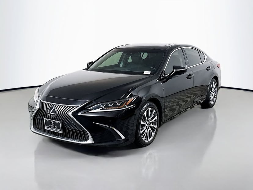 2019 LEXUS ES - Image 1