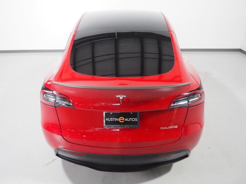 2023 Tesla Model Y Performance AWD - Image 3