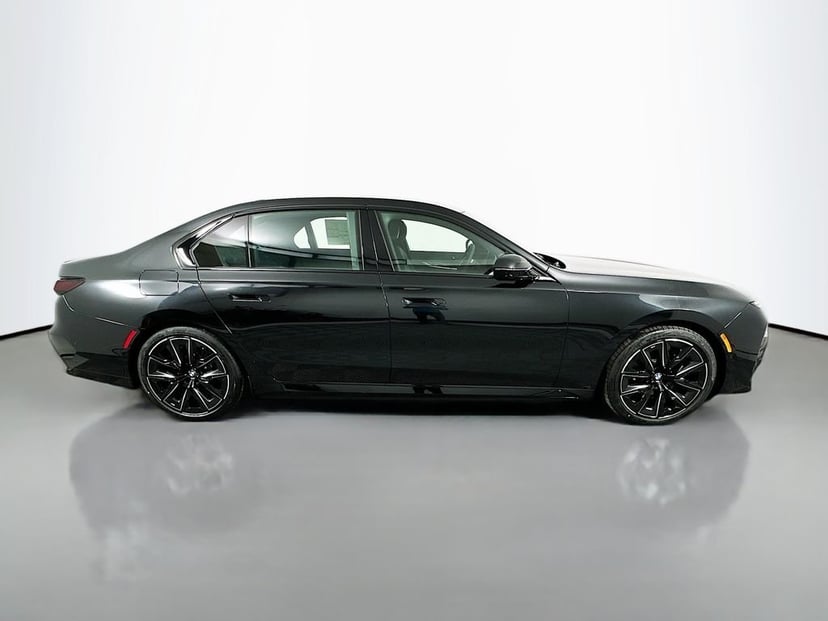 2026 BMW i7 - Image 3