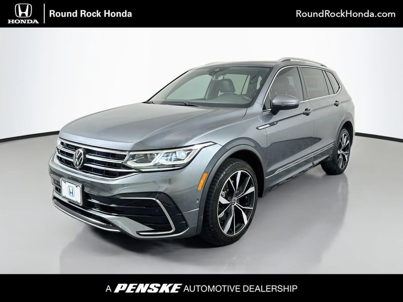 2022 Volkswagen Tiguan - Image 1