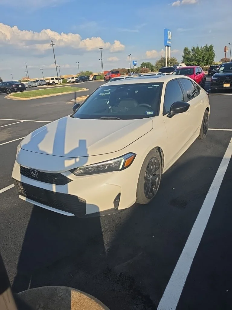 2025 Honda Civic - Image 3