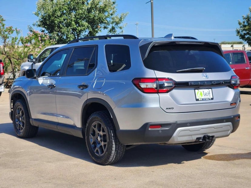 2025 Honda Pilot - Image 3