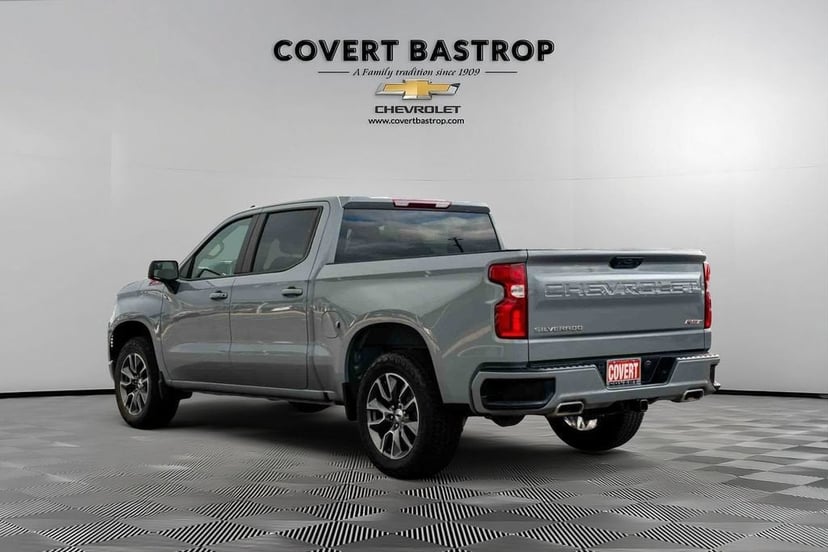 2025 Chevrolet Silverado 1500 - Image 2