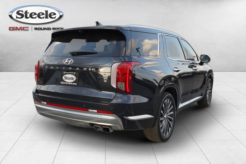 2023 Hyundai Palisade - Image 3