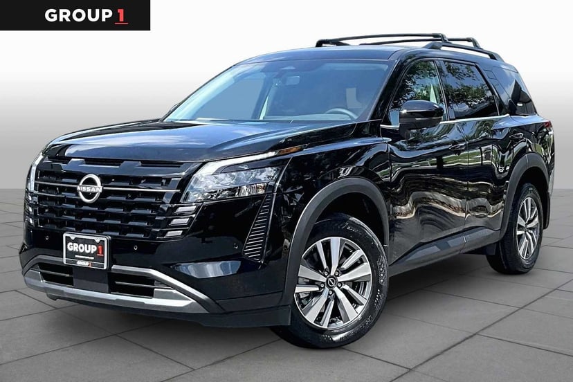 2026 Nissan Pathfinder - Image 1