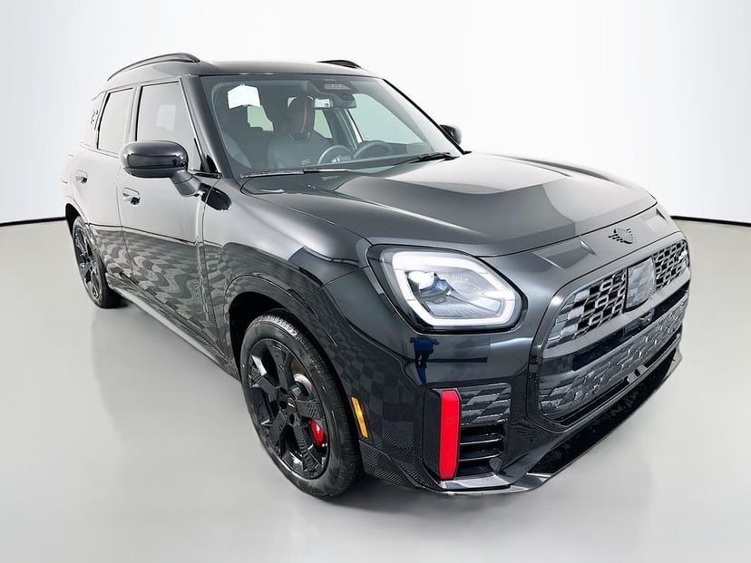 2026 MINI Countryman - Image 2